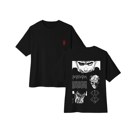 Camiseta oversize Berserk Guts blanco y negro